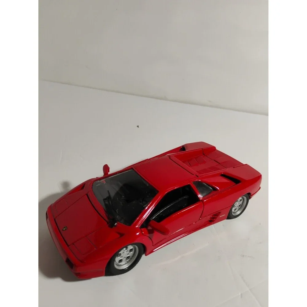 Welly 1:24 Lamborghini Diablo Red NO 9374